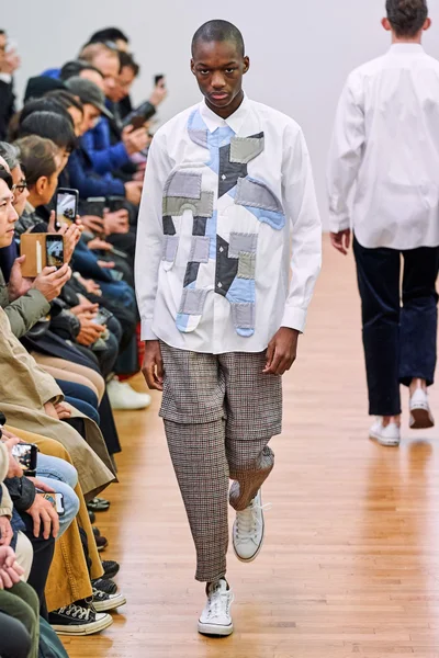 Look 2